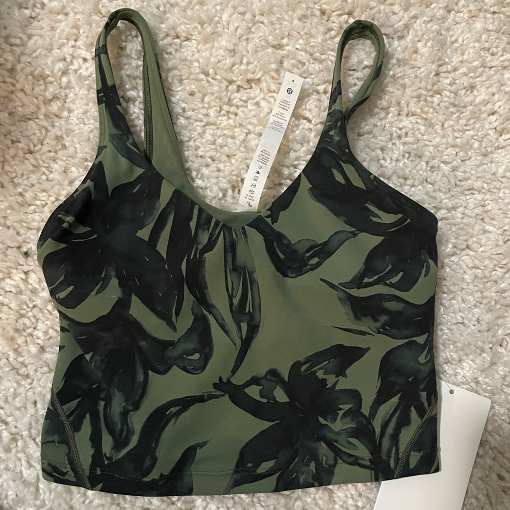 NWT ALIGN CROP (DISCONTINUED PATTERN)